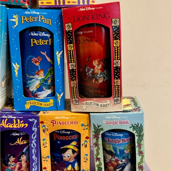 Set of 9 vintage Burger King Disney cups - Picture 3 of 5